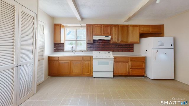 17 Landin Street A, Woodbridge, CT 06525