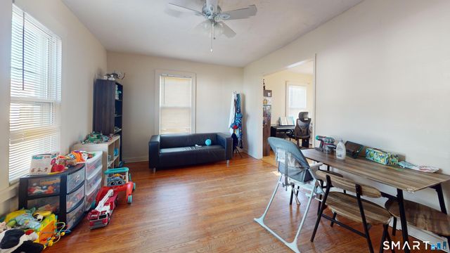 17 Landin Street A, Woodbridge, CT 06525