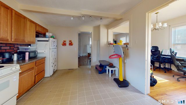 17 Landin Street A, Woodbridge, CT 06525