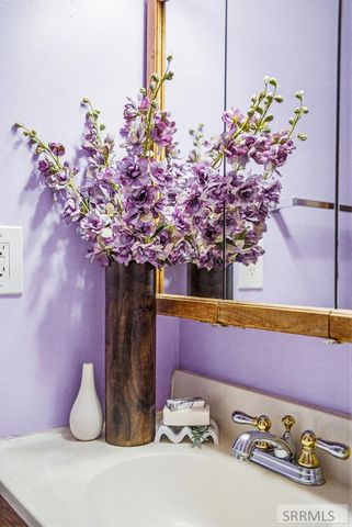 2334 S Woodruff Avenue, Idaho Falls, ID 83404