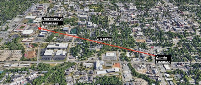 390 W 5th Street 2, Fayetteville, AR 72701
