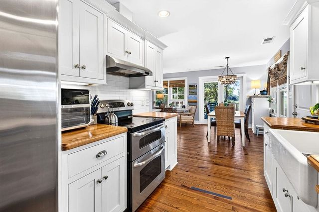 118 Watson Way, Pawleys Island, SC 29585