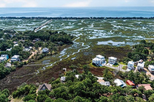 118 Watson Way, Pawleys Island, SC 29585