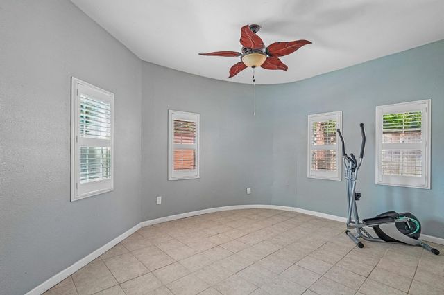 3010 Joshua Tree Cir, Stockton, CA 95209
