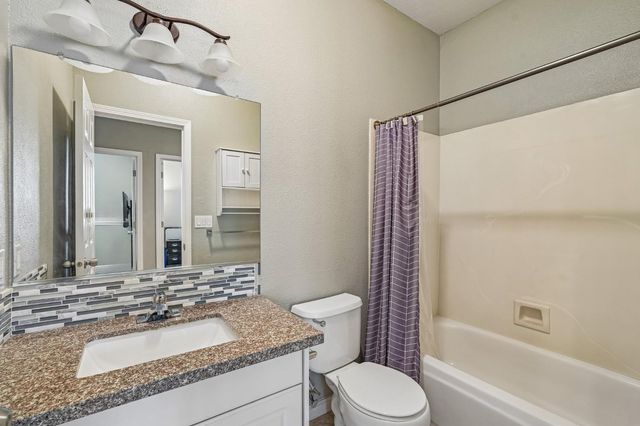 3010 Joshua Tree Cir, Stockton, CA 95209