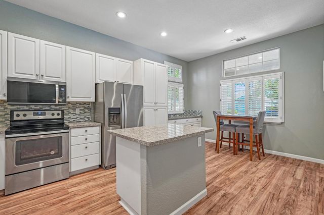 3010 Joshua Tree Cir, Stockton, CA 95209