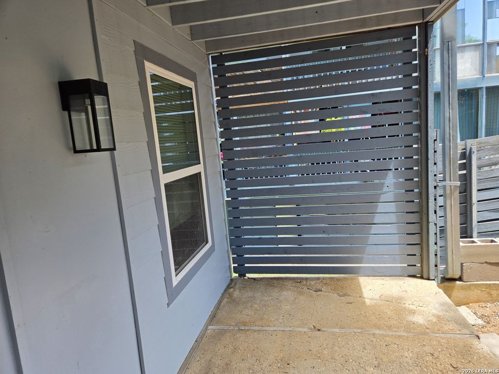 1315 E Mulberry Ave Apt 17, San Antonio, TX 78209
