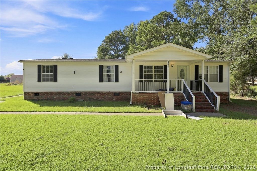 3987 W Frontier Avenue, Fayetteville, NC 28312 — exterior