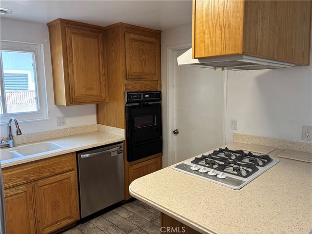6562 Corrine Circle, Huntington Beach, CA 92647