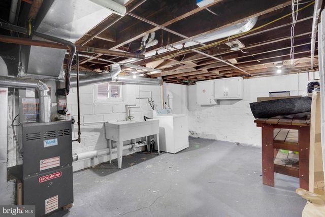 25 PRESTON AVE, Ewing, NJ 08618