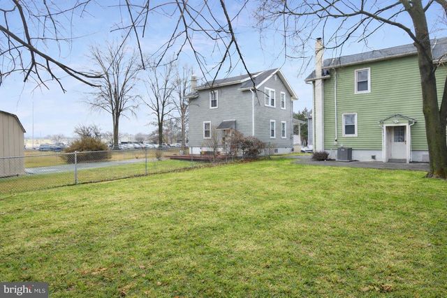 25 PRESTON AVE, Ewing, NJ 08618