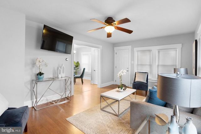 25 PRESTON AVE, Ewing, NJ 08618