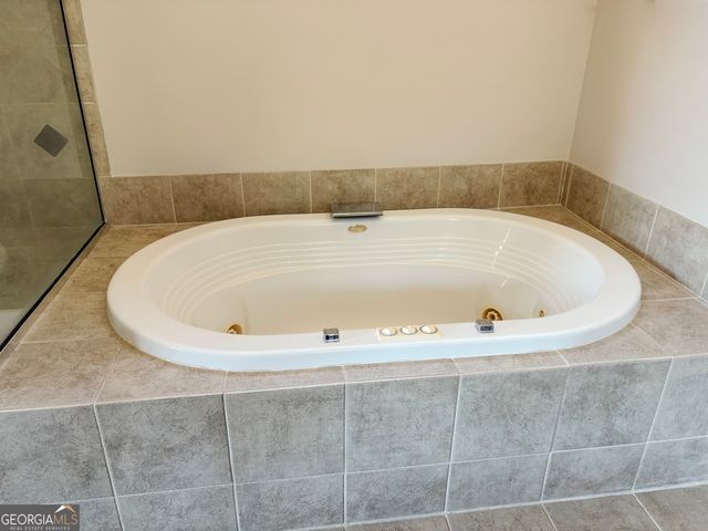 109 Hampshire Trace, Tyrone, GA 30290