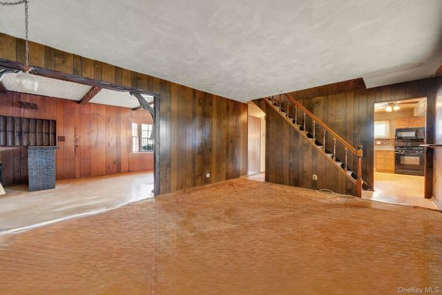 155 Mountaindale Road, Yonkers, NY 10710