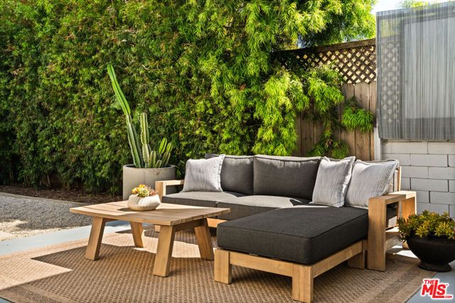 1076 Palms Boulevard, Venice (los Angeles), CA 90291