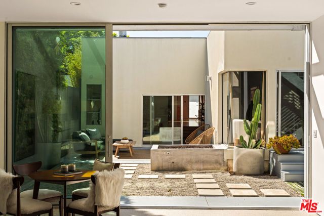 1076 Palms Boulevard, Venice (los Angeles), CA 90291