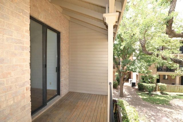 611 E 45th ST 8, Austin, TX 78751