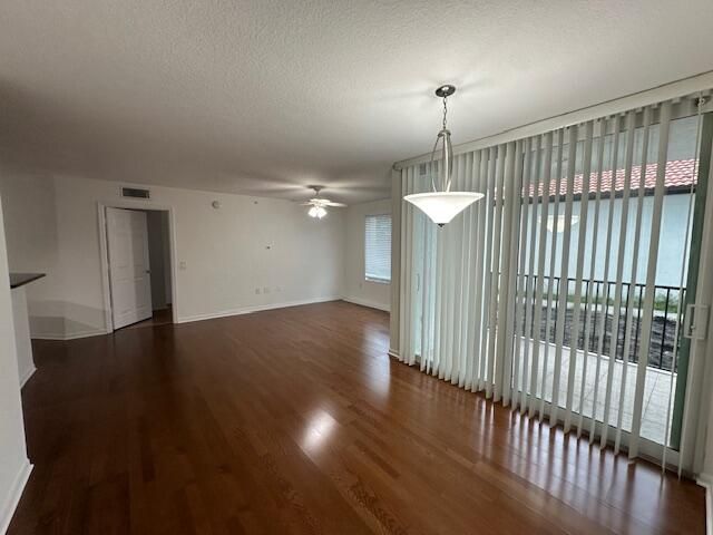 401 Villa Circle, Boynton Beach, FL 33435