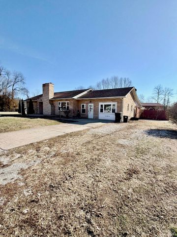 153 E Harding Street, Orleans, IN 47452