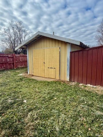 153 E Harding Street, Orleans, IN 47452