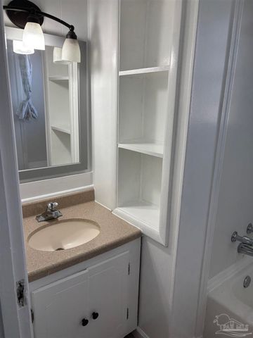 1717 W Government St, Pensacola, FL 32502