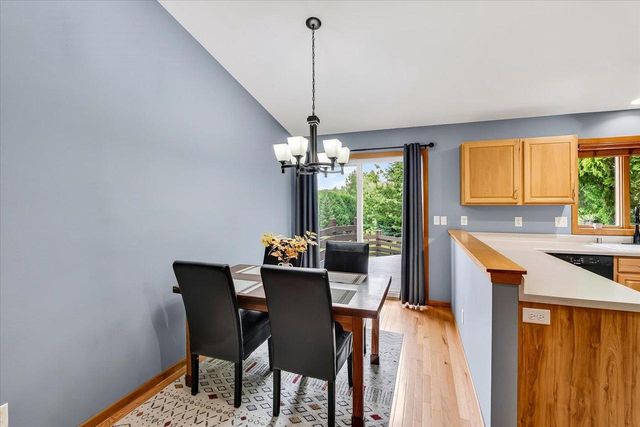 5117 Leanne Lane, Mcfarland, WI 53558
