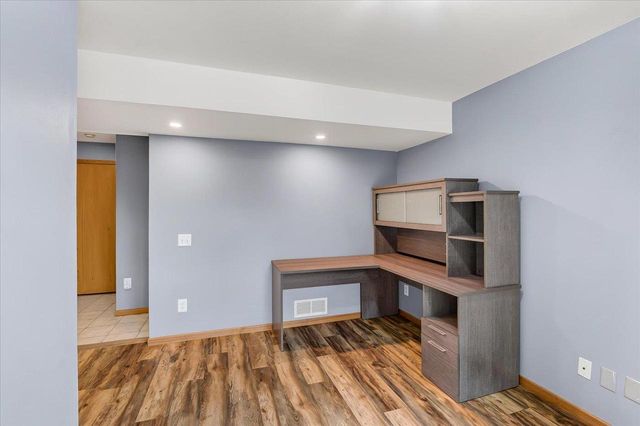 5117 Leanne Lane, Mcfarland, WI 53558