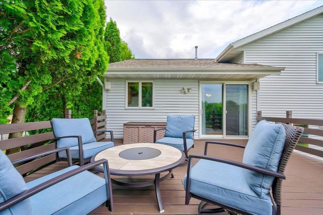 5117 Leanne Lane, Mcfarland, WI 53558