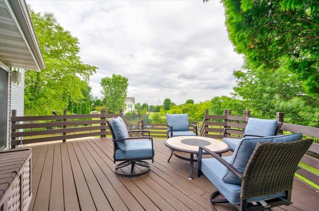 5117 Leanne Lane, Mcfarland, WI 53558