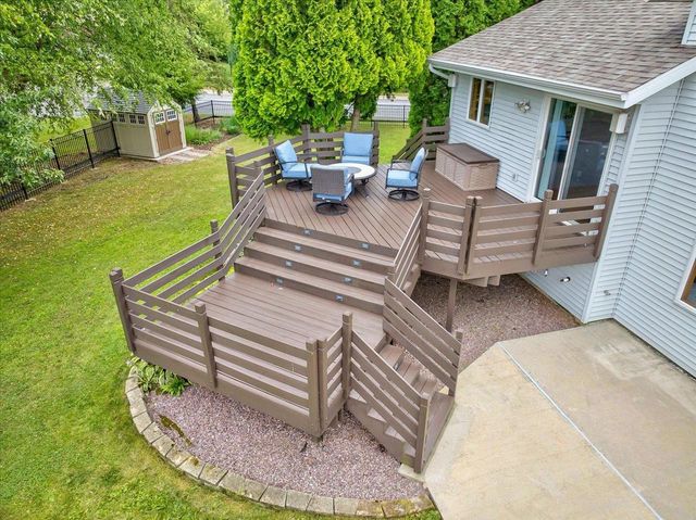 5117 Leanne Lane, Mcfarland, WI 53558
