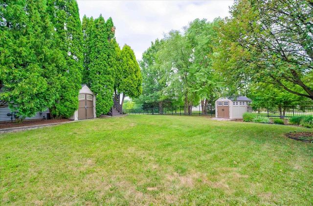 5117 Leanne Lane, Mcfarland, WI 53558