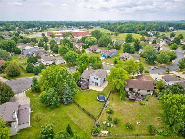 5117 Leanne Lane, Mcfarland, WI 53558