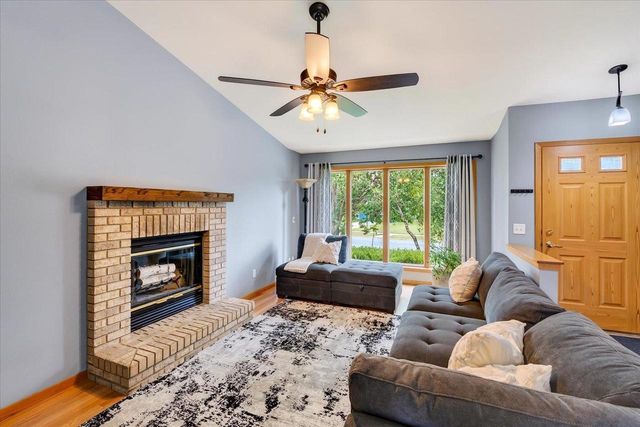 5117 Leanne Lane, Mcfarland, WI 53558