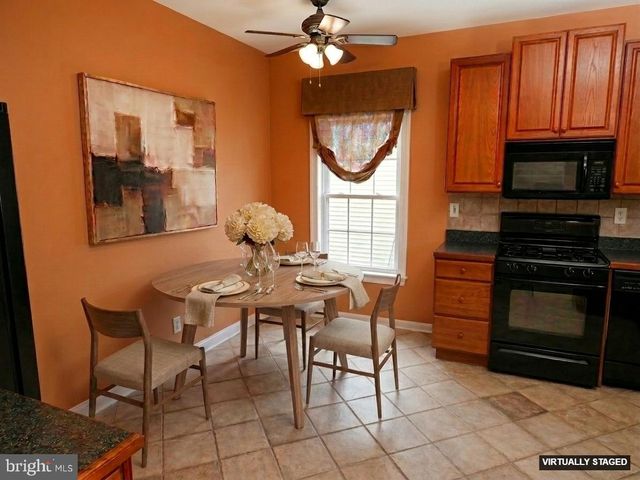 111 SILVER TAIL LN, New Hope, PA 18938