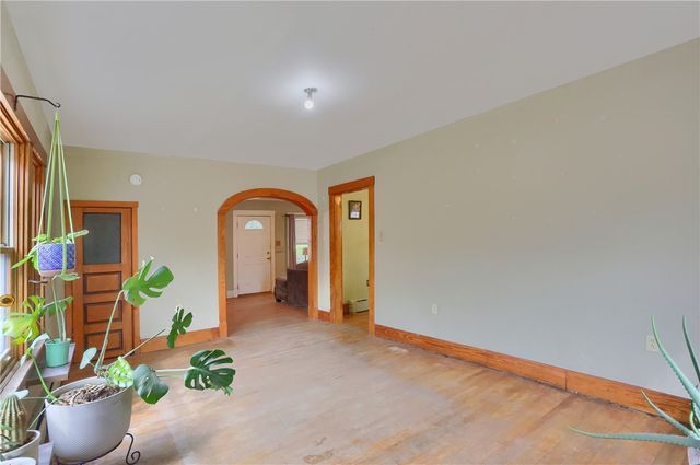 215 Allegheny Ave, Cheswick, PA 15024