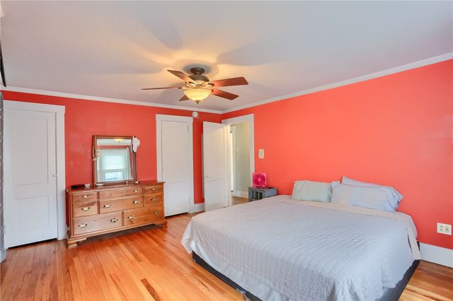 215 Allegheny Ave, Cheswick, PA 15024