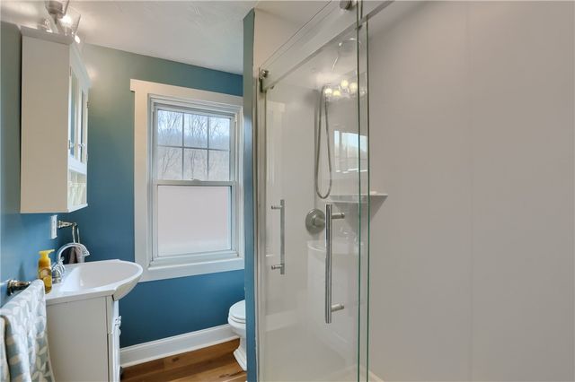 215 Allegheny Ave, Cheswick, PA 15024