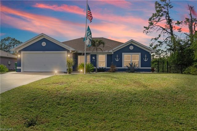 5537 Montego LN, Port Charlotte, FL 33981