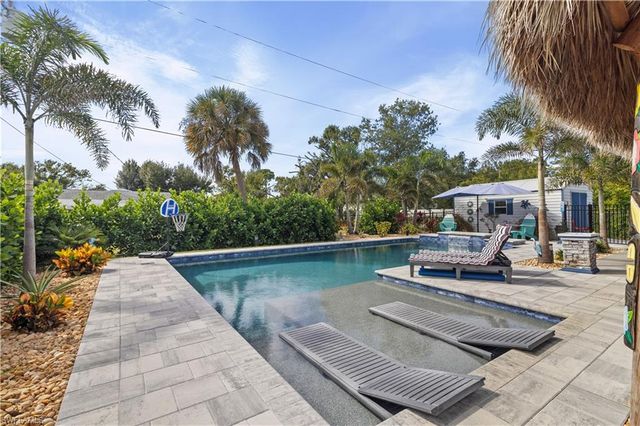 5537 Montego LN, Port Charlotte, FL 33981