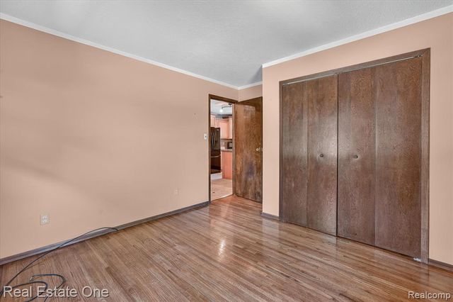 6039 Fish Lake Road, Holly, MI 48442