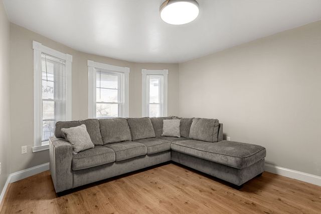 79 Endicott Ave, Revere, MA 02151