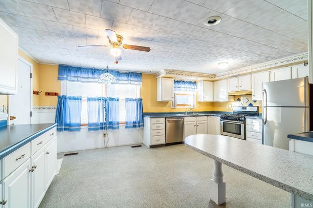 1501 Dot Street, Warsaw, IN 46580