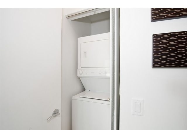 33 W ONTARIO Street 16D, Chicago, IL 60654