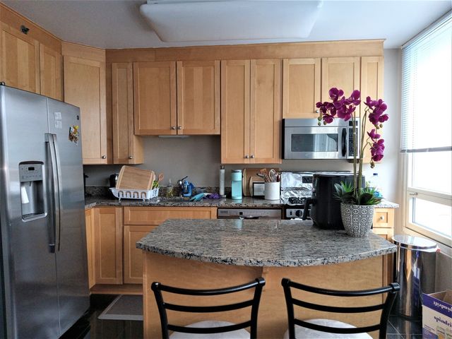 33 W ONTARIO Street 16D, Chicago, IL 60654