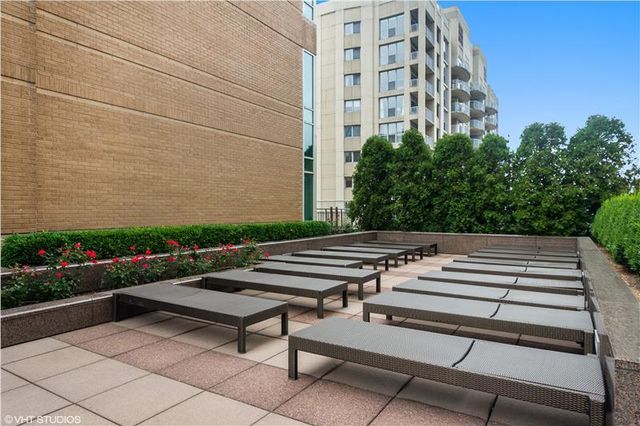 33 W ONTARIO Street 16D, Chicago, IL 60654