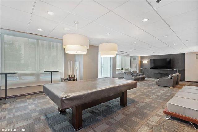 33 W ONTARIO Street 16D, Chicago, IL 60654