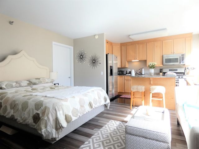 33 W ONTARIO Street 16D, Chicago, IL 60654