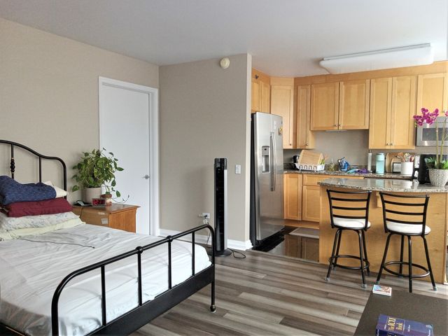 33 W ONTARIO Street 16D, Chicago, IL 60654