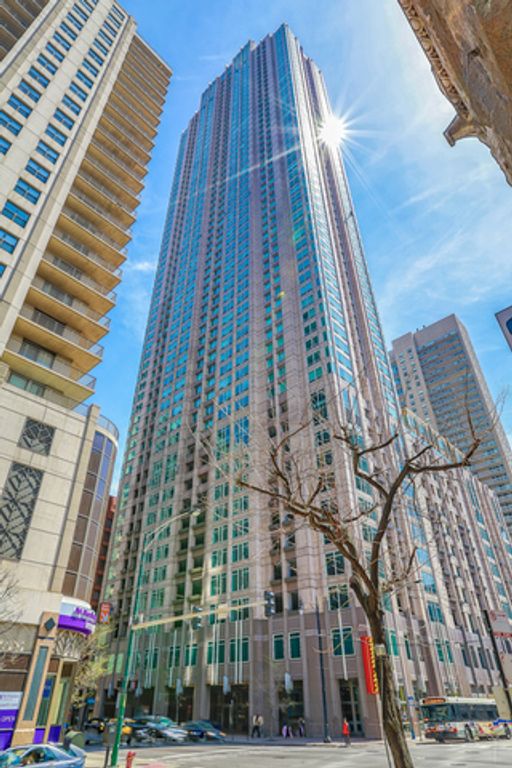 33 W ONTARIO Street 16D, Chicago, IL 60654