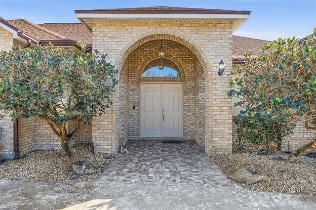 108 BARRINGTON DRIVE, Palm Coast, FL 32137